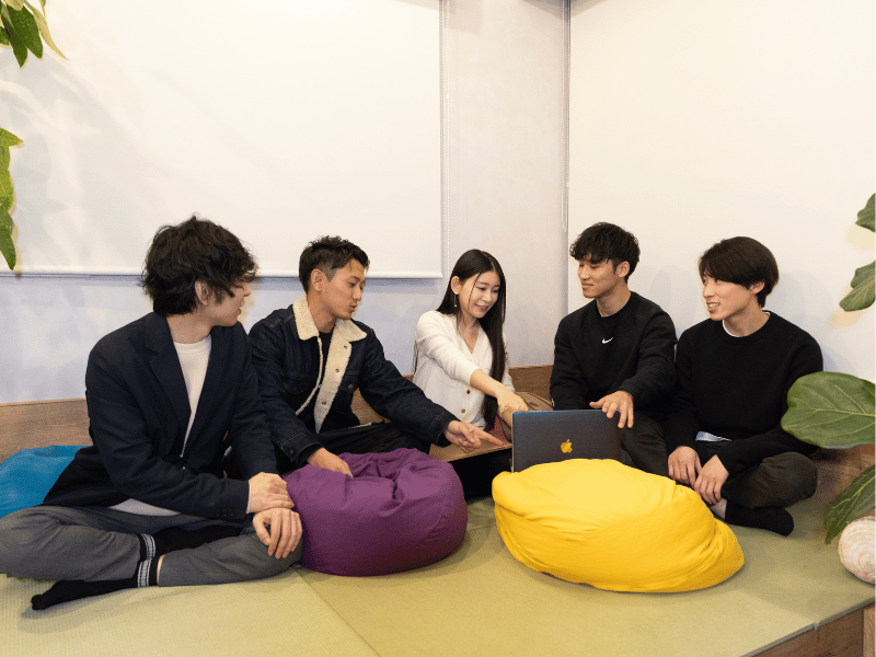 リクルート